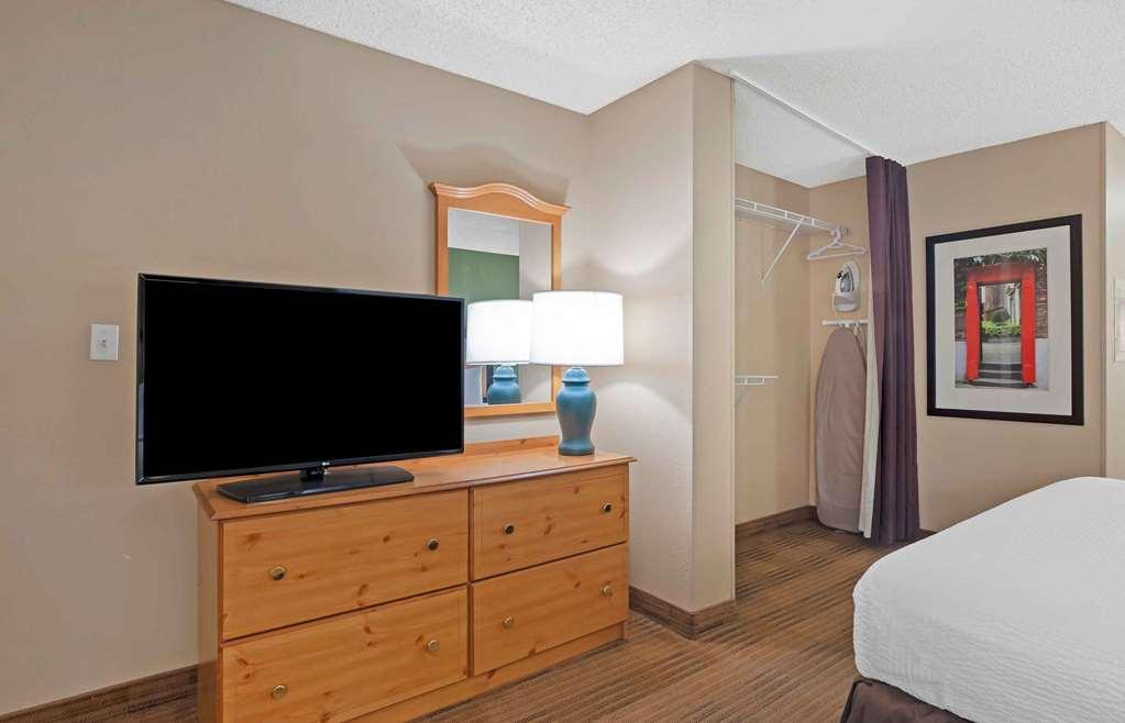 Extended Stay America Suites - San Diego - Sorrento Mesa Стая снимка